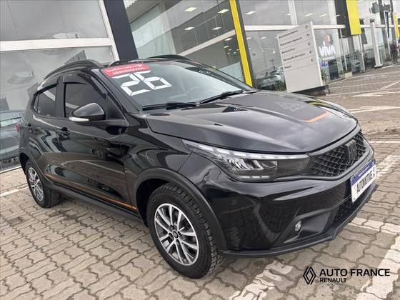FIAT ARGO 1.3 FIREFLY FLEX TREKKING CVT FIAT ARGO 1.3 FIREFLY FLEX TREKKING CVT